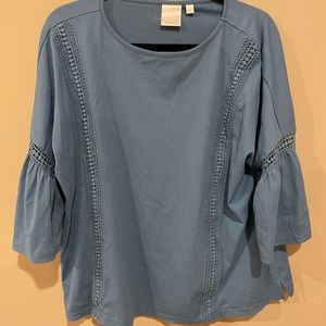 Lauren Conrad 3/4 flutter sleeve size L women’s blouse